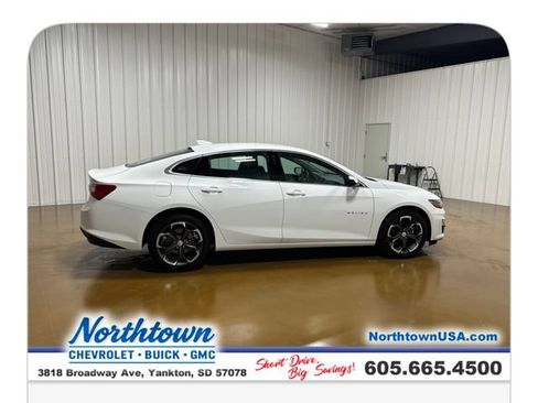 Used 2024 Chevrolet Malibu LT FWD image 6