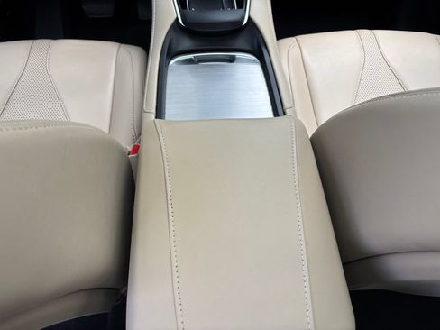 Certified 2023 Acura RDX FWD w/ Technology Package image 30