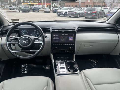Certified 2024 Hyundai Tucson Limited image 18