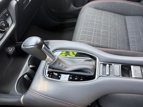 Used 2025 Honda HR-V Sport image 8