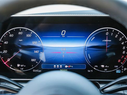 New 2025 Mercedes-Benz GLC 350e 4MATIC image 23