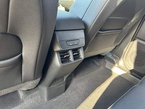 New 2026 Chevrolet Equinox RS w/ Convenience Package III image 21