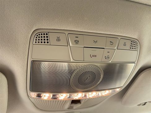 Used 2022 Mercedes-Benz G 550 image 34