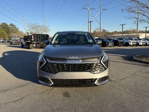 New 2025 Kia Sportage LX image 5