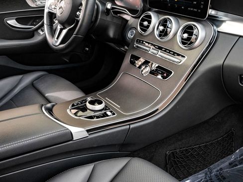Used 2021 Mercedes-Benz C 300 Sedan w/ Premium Package image 23