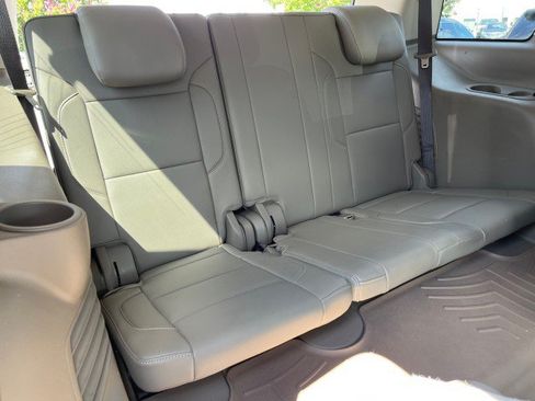 Used 2019 Chevrolet Tahoe Premier RWD image 20