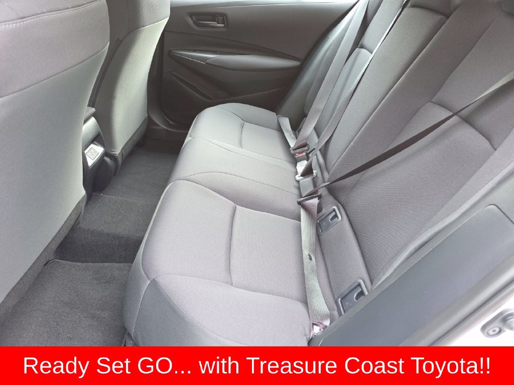 Used 2026 Toyota Corolla LE FWD image 22