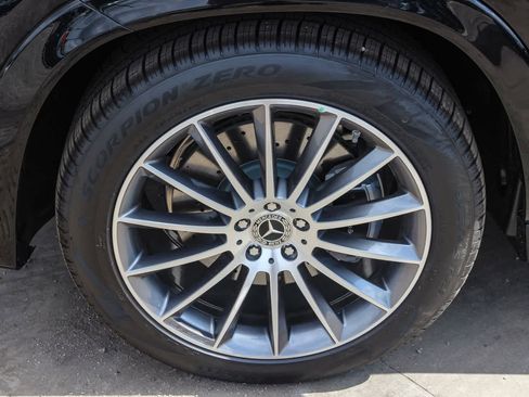 New 2026 Mercedes-Benz GLE 580 4MATIC image 10