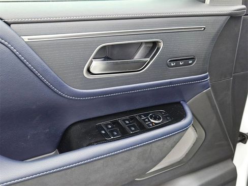 New 2026 INFINITI QX80 SPORT image 16