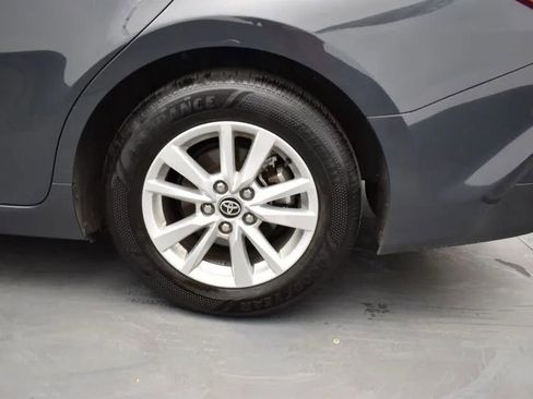 Used 2025 Toyota Camry LE image 35