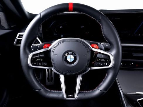 Used 2025 BMW M2 image 33