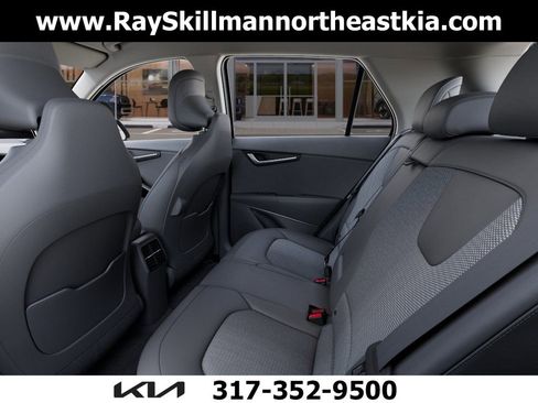 New 2025 Kia Niro Wind w/ Wind Preserve Package image 18