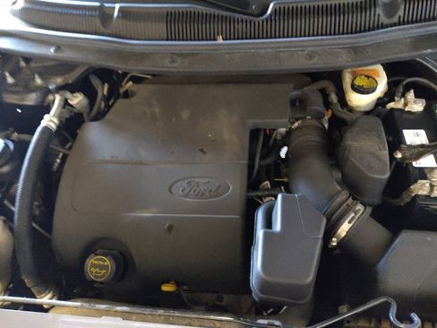 Used 2017 Ford Explorer XLT w/ Equipment Group 202A image 30