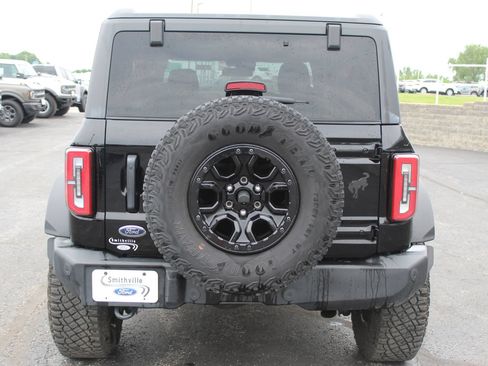 Used 2023 Ford Bronco Wildtrak AWD/4WD image 6