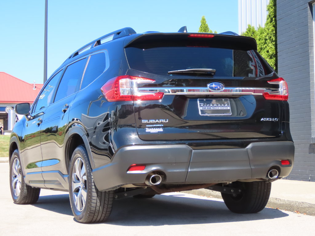 Used 2023 Subaru Ascent Premium AWD/4WD image 10