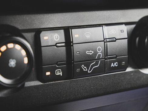 Used 2021 Ford F250 XL w/ Power Equipment Group image 12