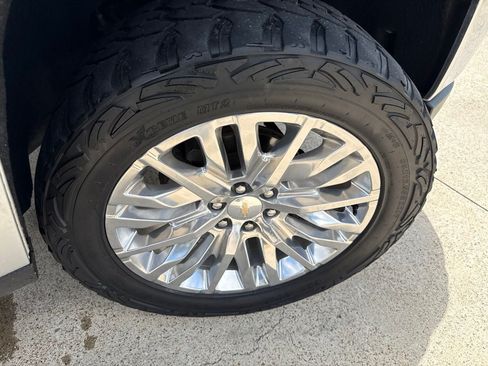 Used 2018 Chevrolet Silverado 1500 LT RWD image 15