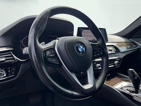 Used 2020 BMW 530i w/ Convenience Package RWD image 61