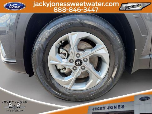 Used 2023 Hyundai Tucson SEL FWD image 9