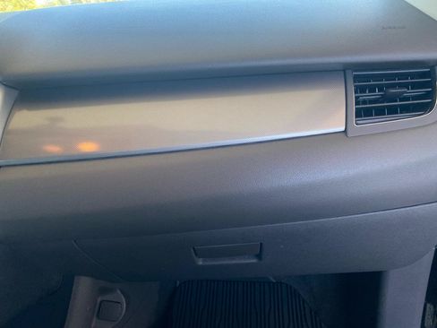 Used 2013 Ford Edge SEL FWD image 38