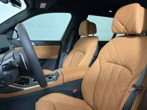 New 2026 BMW X7 xDrive40i w/ M Sport Package AWD/4WD image 22