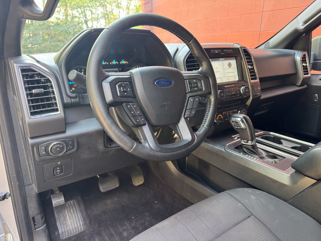Used 2016 Ford F150 XLT w/ Equipment Group 302A Luxury AWD/4WD image 14