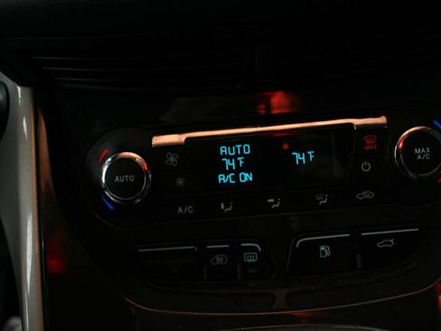 Used 2015 Ford C-MAX Energi SEL w/ Equipment Group 302A image 14