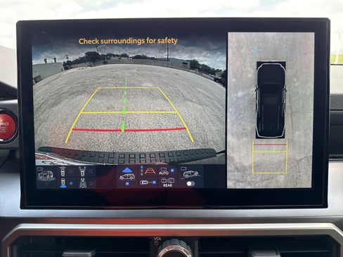 Certified 2025 Toyota 4Runner TRD Off-Road Premium w/ Tow Technology Package AWD/4WD image 24