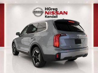 Used 2025 Kia Telluride S FWD video 2