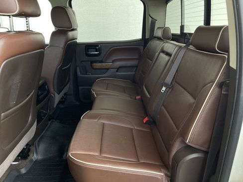 Used 2014 Chevrolet Silverado 1500 High Country w/ High Country Premium Package AWD/4WD image 26