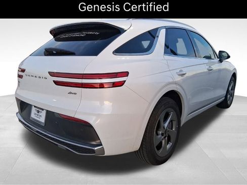 Certified 2026 Genesis GV70 2.5T Select image 4