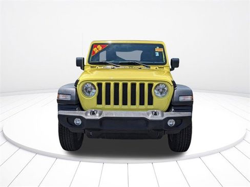 Used 2023 Jeep Wrangler Sport S image 16