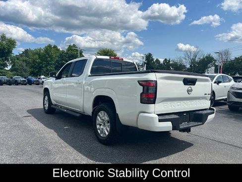 Certified 2022 Nissan Frontier SV AWD/4WD image 11