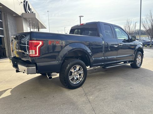 Used 2015 Ford F150 XLT w/ Equipment Group 302A Luxury image 9