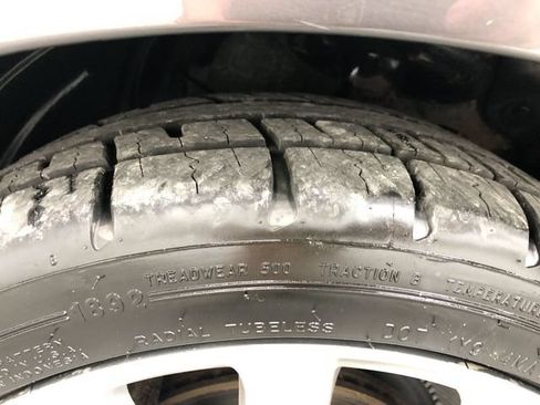Used 2017 MAZDA MAZDA3 Touring FWD image 29