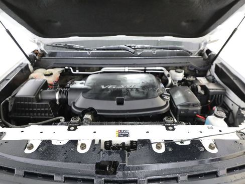 Used 2018 Chevrolet Colorado ZR2 AWD/4WD image 24