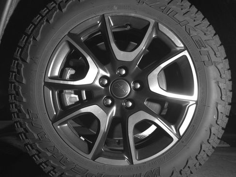 Used 2025 Jeep Compass Trailhawk AWD/4WD image 11