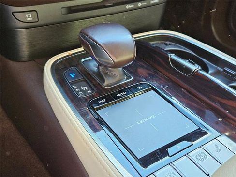 Used 2018 Lexus LS 500 image 11