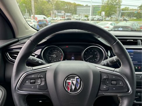 Used 2023 Buick Encore GX Select w/ Sport Touring Package FWD image 9