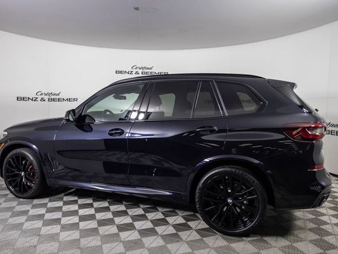Used 2022 BMW X5 xDrive40i w/ M Sport Package AWD/4WD image 11