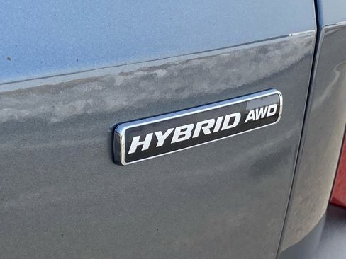 Certified 2025 Ford Escape Platinum image 7