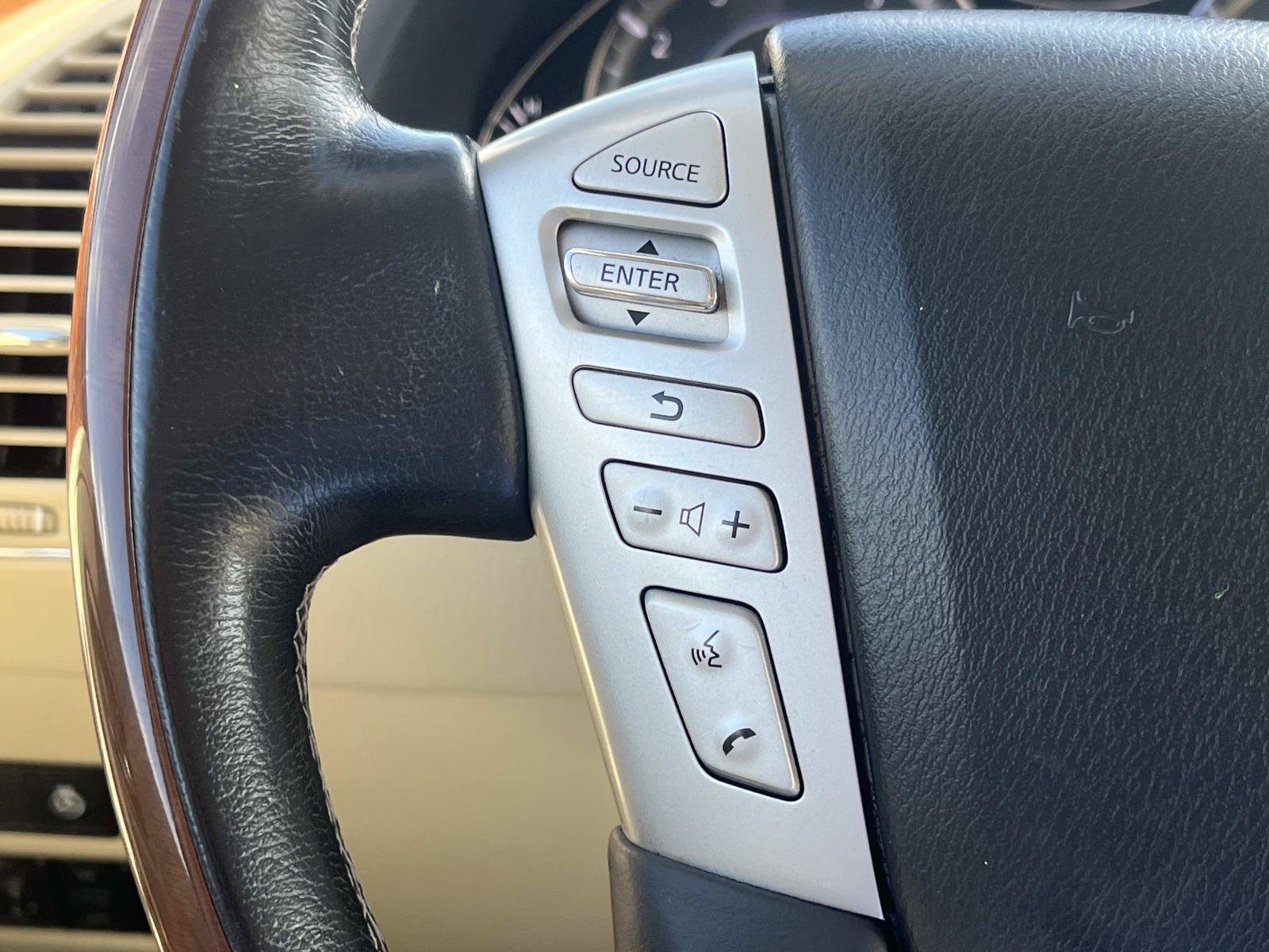 Used 2019 INFINITI QX80 Luxe w/ 22" Wheel Package AWD/4WD image 46