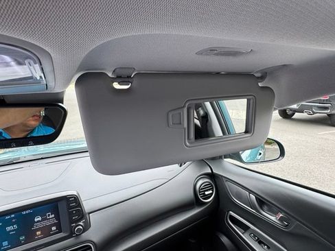 Used 2019 Hyundai Kona Limited FWD image 24