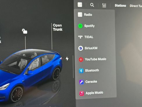 Used 2022 Tesla Model Y Performance image 20