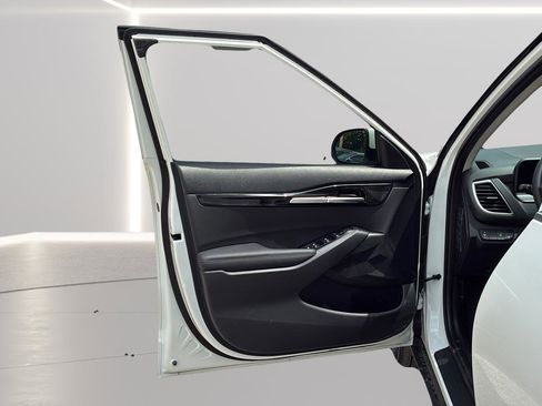 New 2026 Kia Seltos EX FWD image 11