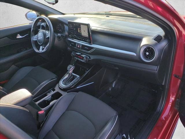 Used 2024 Kia Forte GT-Line w/ GT-Line Premium Package FWD image 22