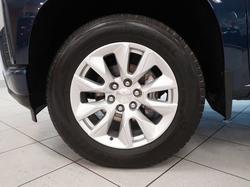 Used 2022 Chevrolet Silverado 1500 Custom AWD/4WD image 15