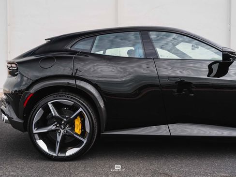 Used 2026 Ferrari Purosangue AWD/4WD image 7