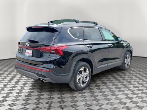 Used 2023 Hyundai Santa Fe SEL image 2
