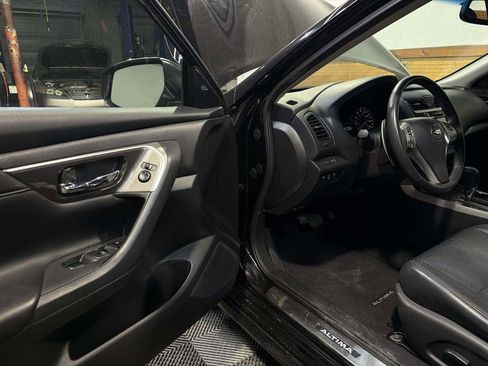 Used 2015 Nissan Altima 3.5 SL image 14